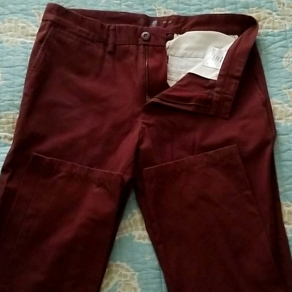 Old Navy slim cut pants